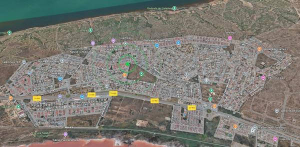 Chalet adosado en avenida Adradas