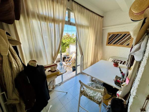 Chalet adosado en calle Camas