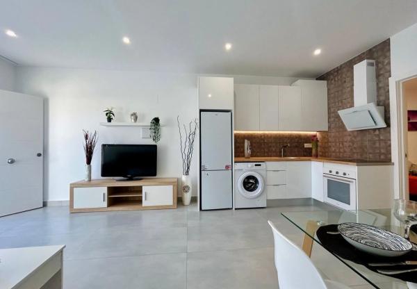 Chalet adosado en avenida Adradas