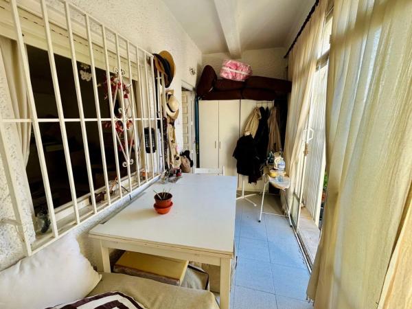 Chalet adosado en calle Camas