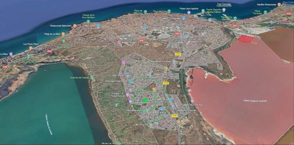 Chalet adosado en avenida Adradas