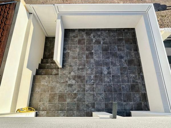 Chalet adosado en avenida Adradas