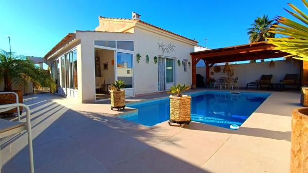 Chalet en Barrio La Siesta - El Salado - Torreta