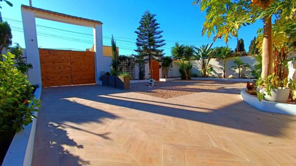 Chalet en Barrio La Siesta - El Salado - Torreta