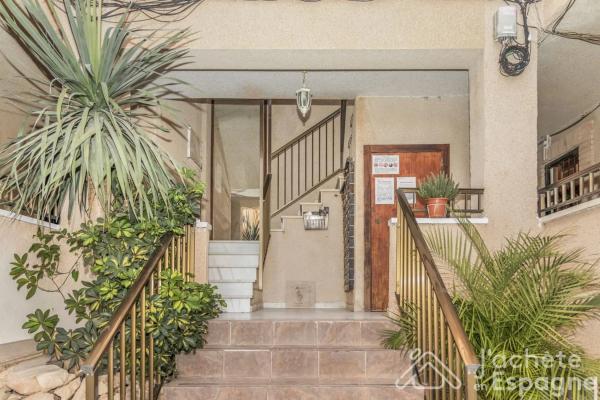 Piso en avenida Robleda