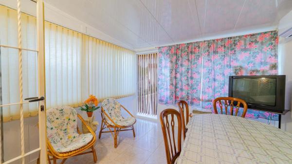 Casa independiente en calle Luna, 322