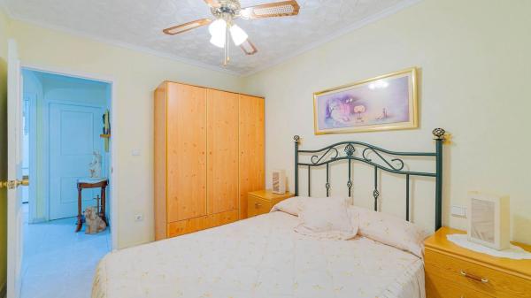 Casa independiente en calle Luna, 322