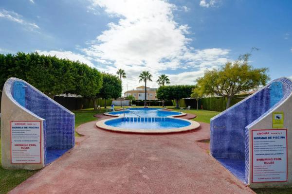 Casa independiente en calle Victor Garcia Villalgordo s/n