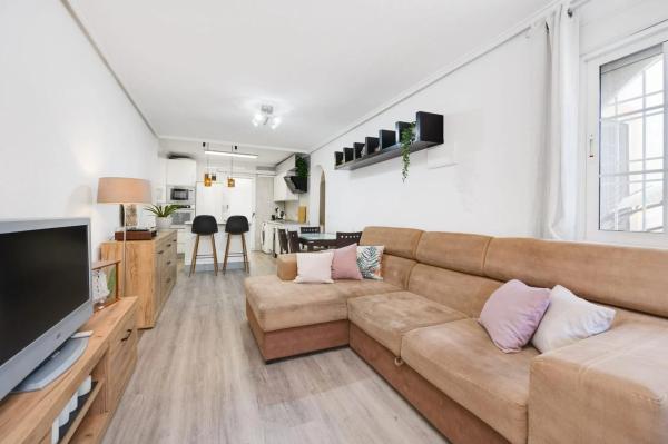 Casa independiente en calle Victor Garcia Villalgordo s/n