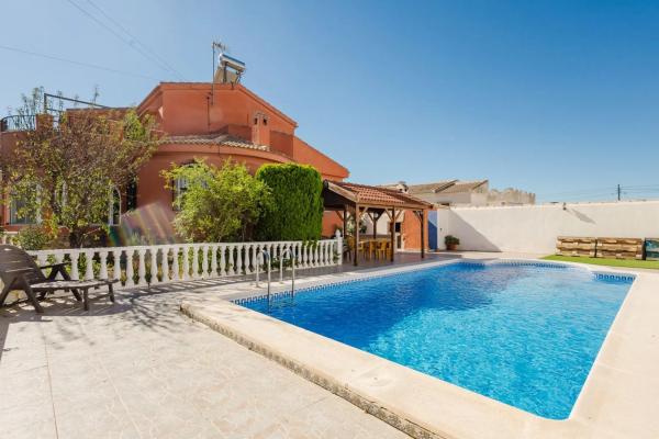 Chalet en calle Milan