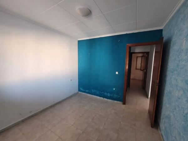 Chalet adosado en avenida Deva, 125