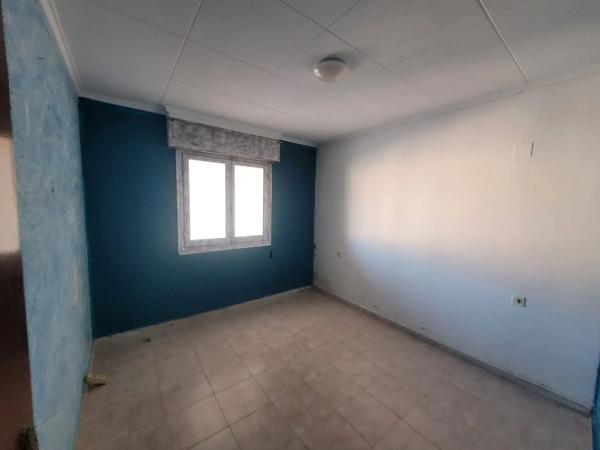 Chalet adosado en avenida Deva, 125