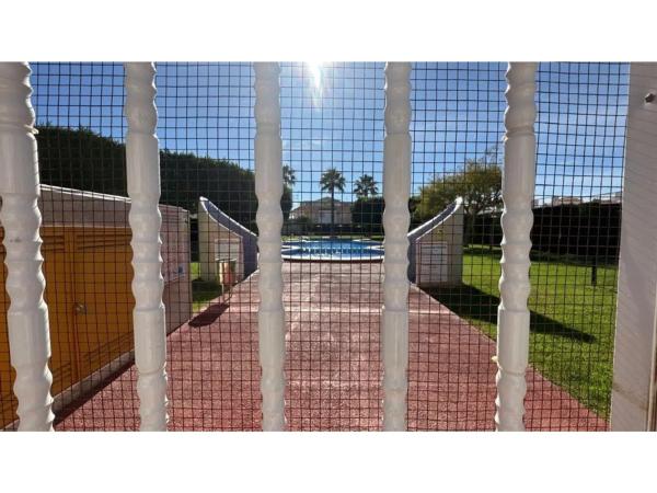 Casa independiente en calle Río Támesis