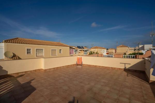 Chalet adosado en Correo Paraje Natural II