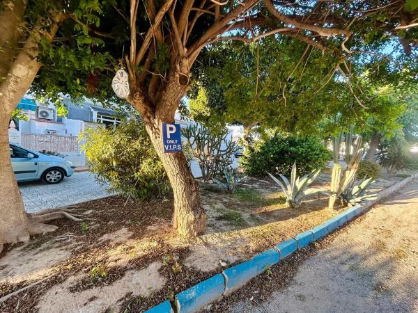 Chalet en avenida Deva, 23