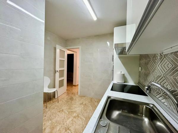 Chalet en avenida Deva, 23