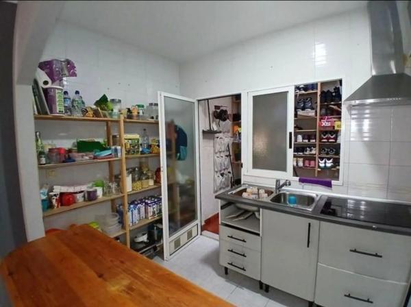 Chalet adosado en calle Alondra, 17