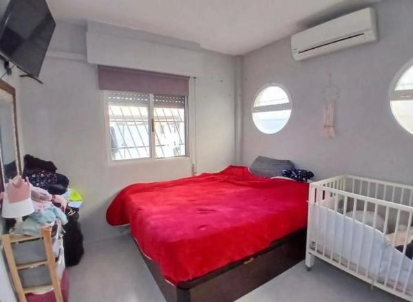 Chalet adosado en calle Alondra, 17