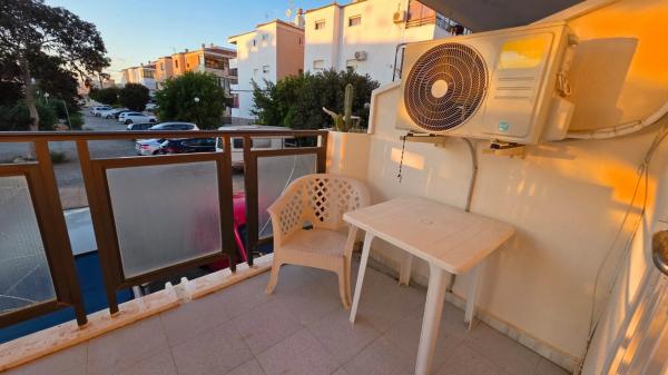 Piso en Av Robleda, 2