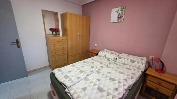 Piso en Av Robleda, 2