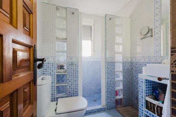 Casa independiente en calle Milan