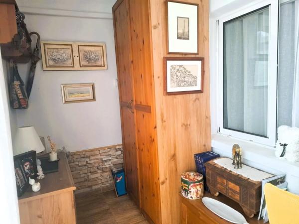 Chalet pareado en calle Lejona, 62