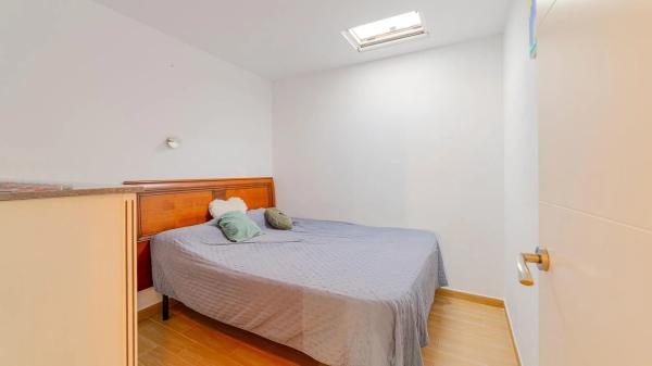 Chalet adosado en calle de las Azucenas, 725