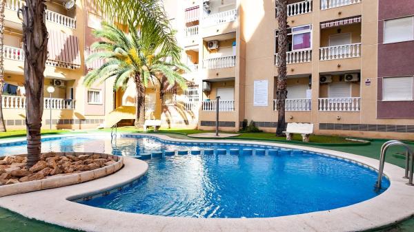 Piso en calle Diamante s/n