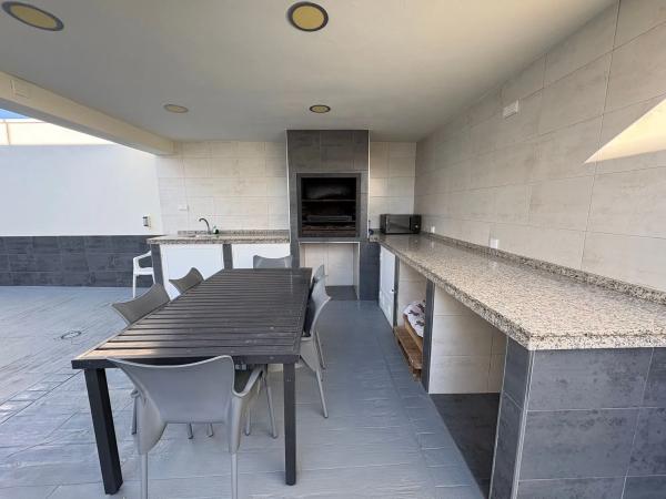 Casa independiente en calle Cruz del Sur, 34