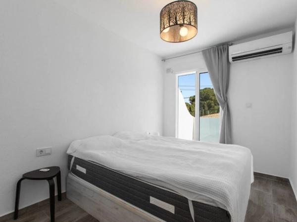 Chalet adosado en calle Ruidera, 87