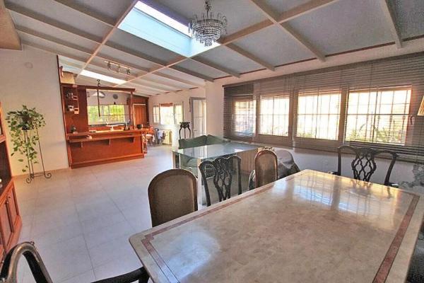 Casa independiente en calle Campoamor