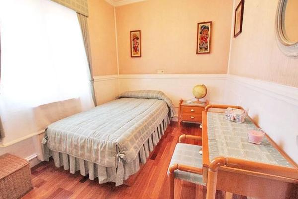 Casa independiente en calle Campoamor