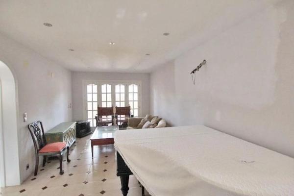 Casa independiente en calle Campoamor