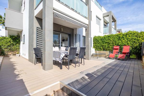 Piso en calle Alella, 28