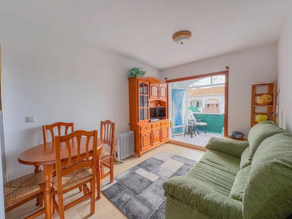 Piso en calle Enol, 90