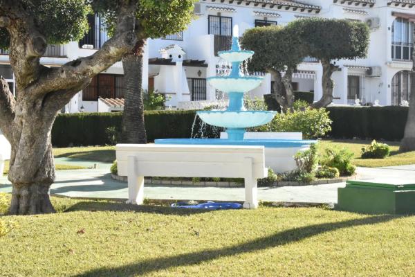 Piso en calle Enol, 90