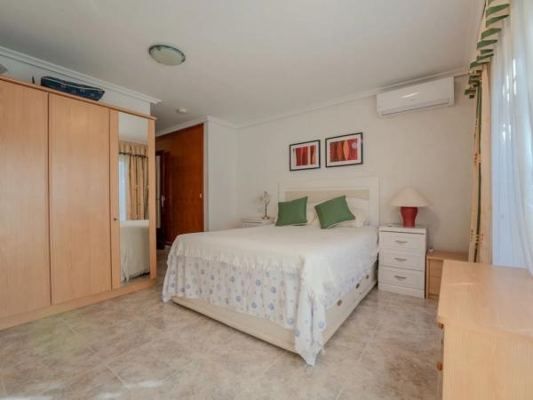 Chalet en Barrio Los Balcones - Los Altos del Edén