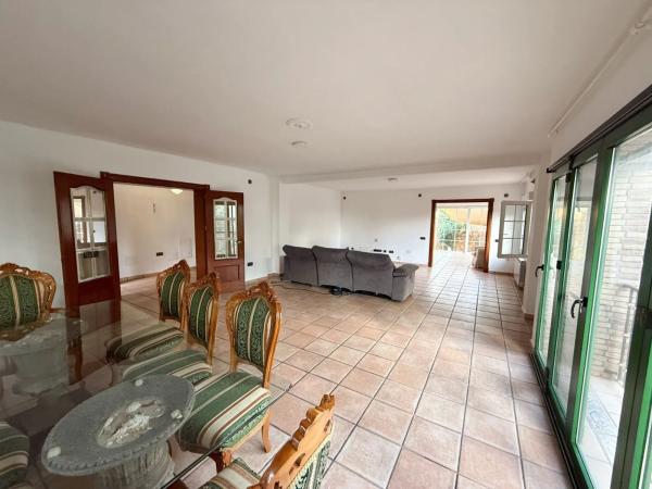 Chalet en Barrio Los Balcones - Los Altos del Edén