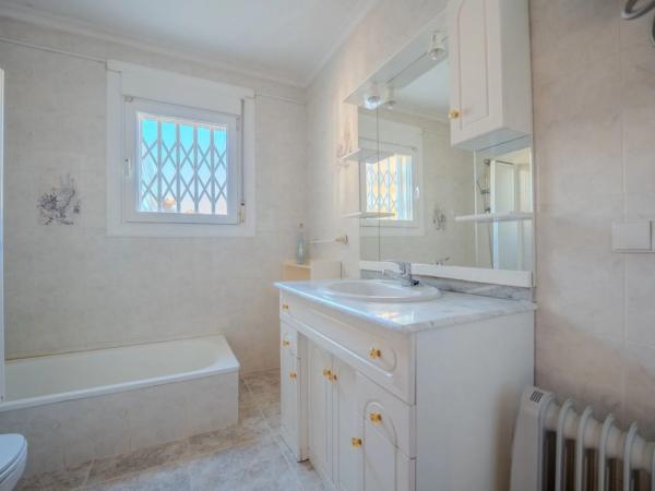 Chalet en Barrio Los Balcones - Los Altos del Edén