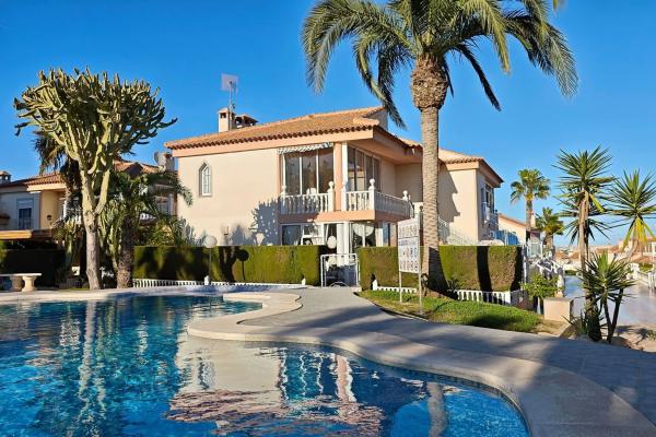 Ático en Urbanización los Altos, 1