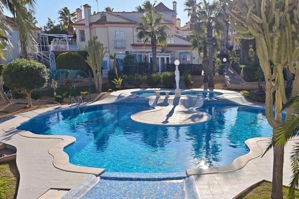 Ático en Urbanización los Altos, 1