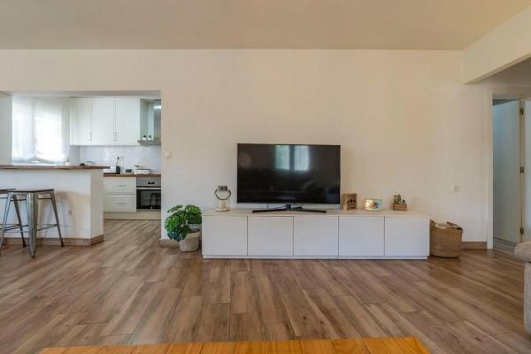 Casa independiente en calle Germanías Bal