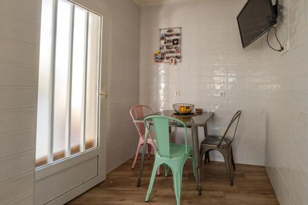 Casa independiente en calle Germanías Bal