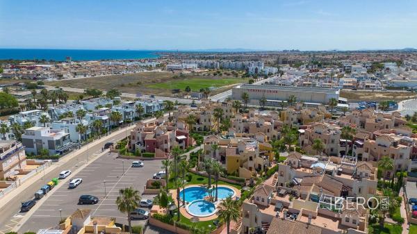 Piso en Barrio Los Balcones - Los Altos del Edén