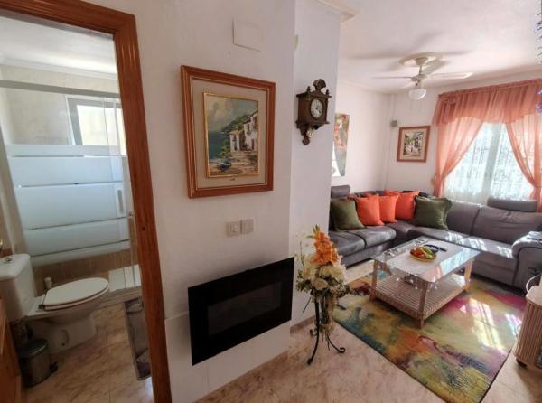 Chalet adosado en calle Laguna Rosa