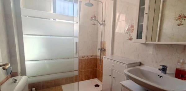 Chalet adosado en calle Laguna Rosa