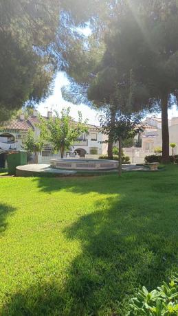 Piso en avenida Laguna Azul