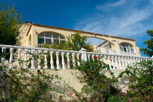 Casa independiente en avenida de la Asuncion, 58
