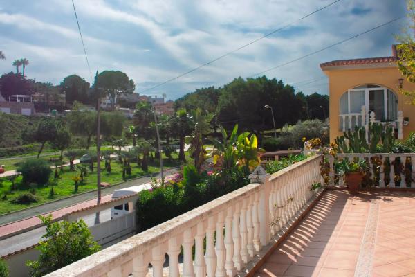 Casa independiente en avenida de la Asuncion, 58