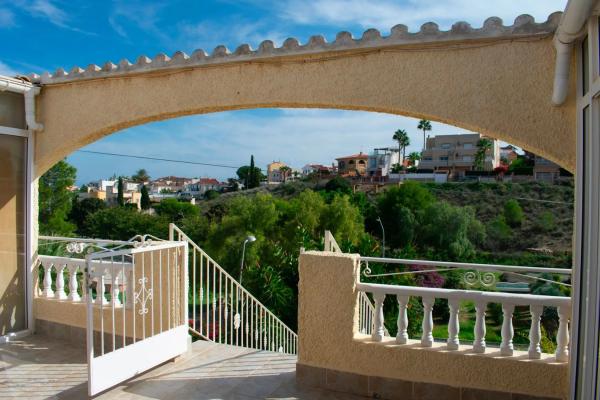 Casa independiente en avenida de la Asuncion, 58